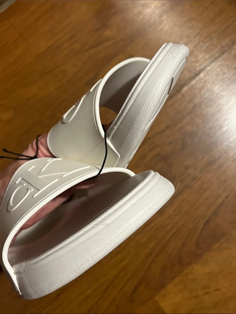 Calvin Klein minimal white